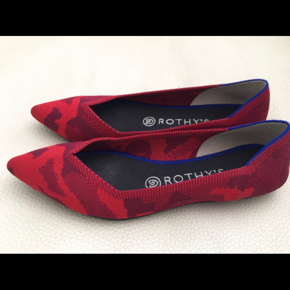 Rothy’s Red Camo Points